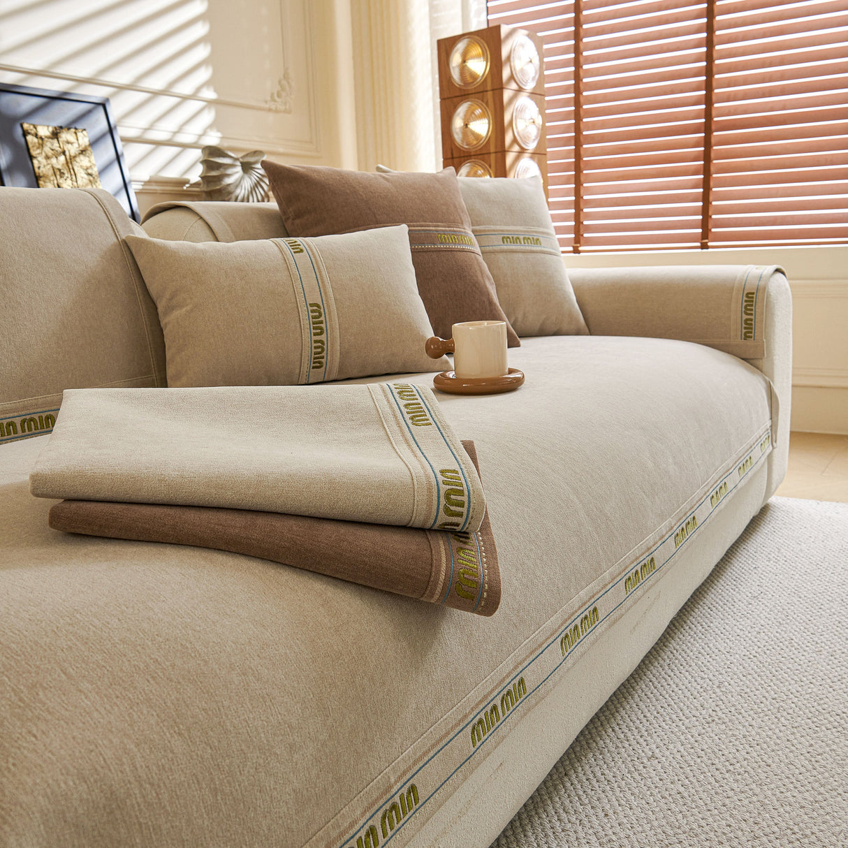 Chenille Sofa Cover Pet Mat, Non-Slip Couch Protector for Sectional & L-Shaped Sofas