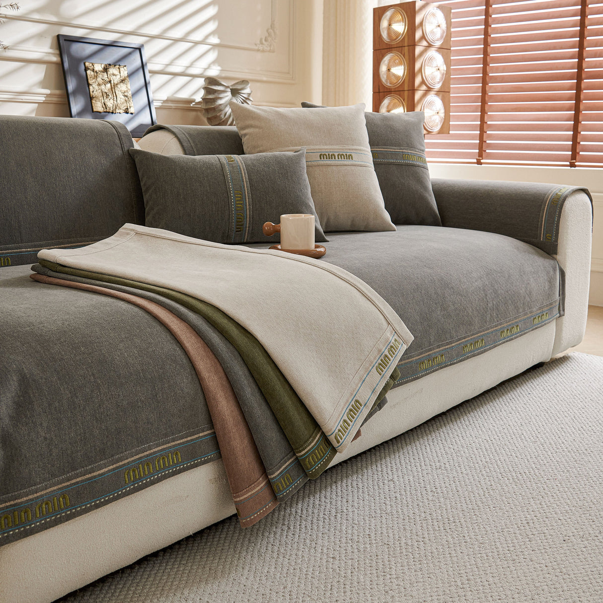 Chenille Sofa Cover Pet Mat, Non-Slip Couch Protector for Sectional & L-Shaped Sofas