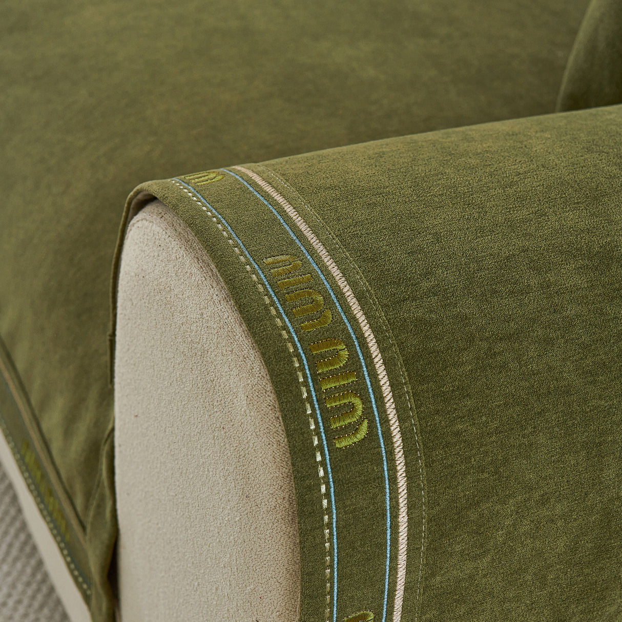 Chenille Sofa Cover Pet Mat, Non-Slip Couch Protector for Sectional & L-Shaped Sofas