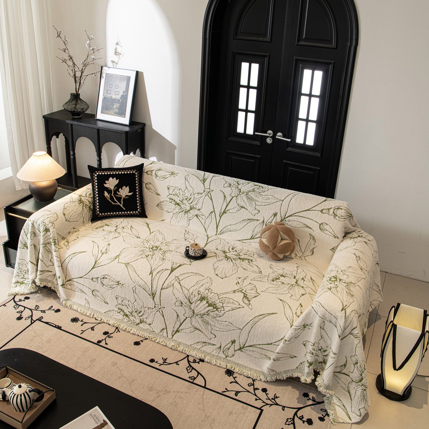 Large Floral Sofa Cover Throw Blanket, Plush Jacquard Non-Shedding Couch Cover for Pets