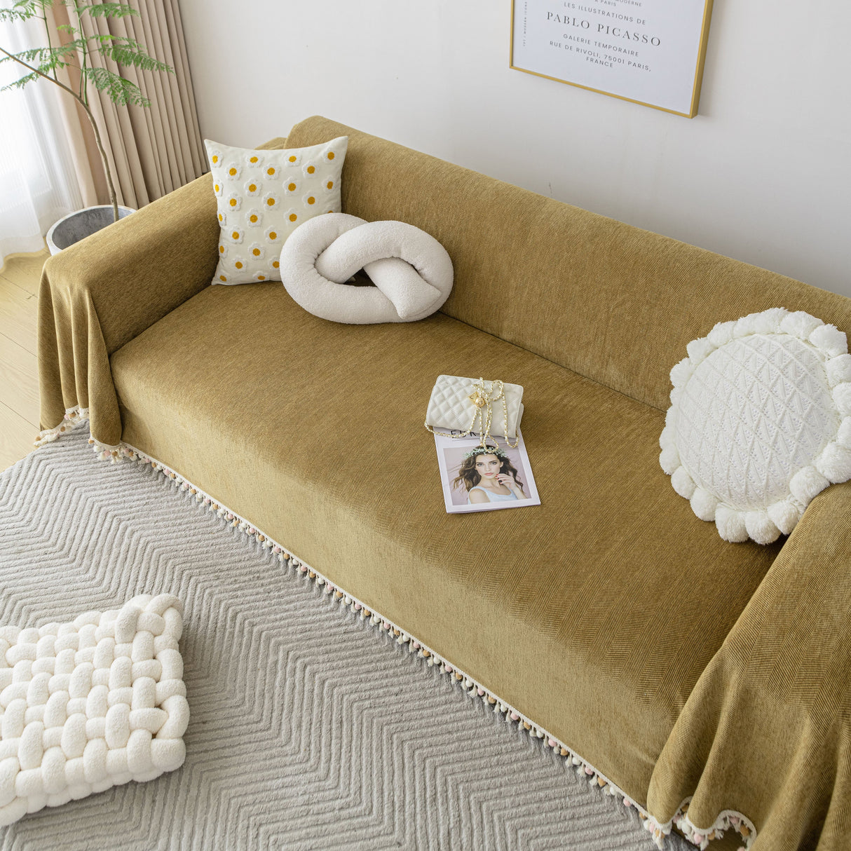 Boho Herringbone Sofa Throw Blanket with Pom Pom Tassels Stylish Furniture Slipcover