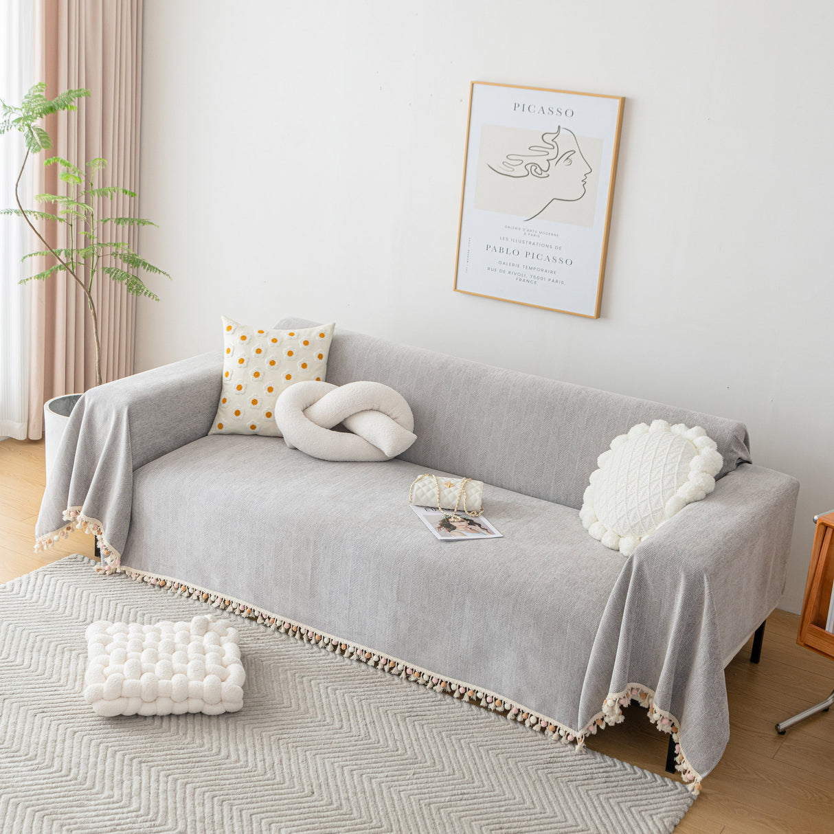 Boho Herringbone Sofa Throw Blanket with Pom Pom Tassels Stylish Furniture Slipcover