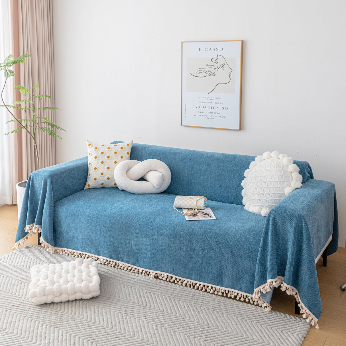 Boho Herringbone Sofa Throw Blanket with Pom Pom Tassels Stylish Furniture Slipcover