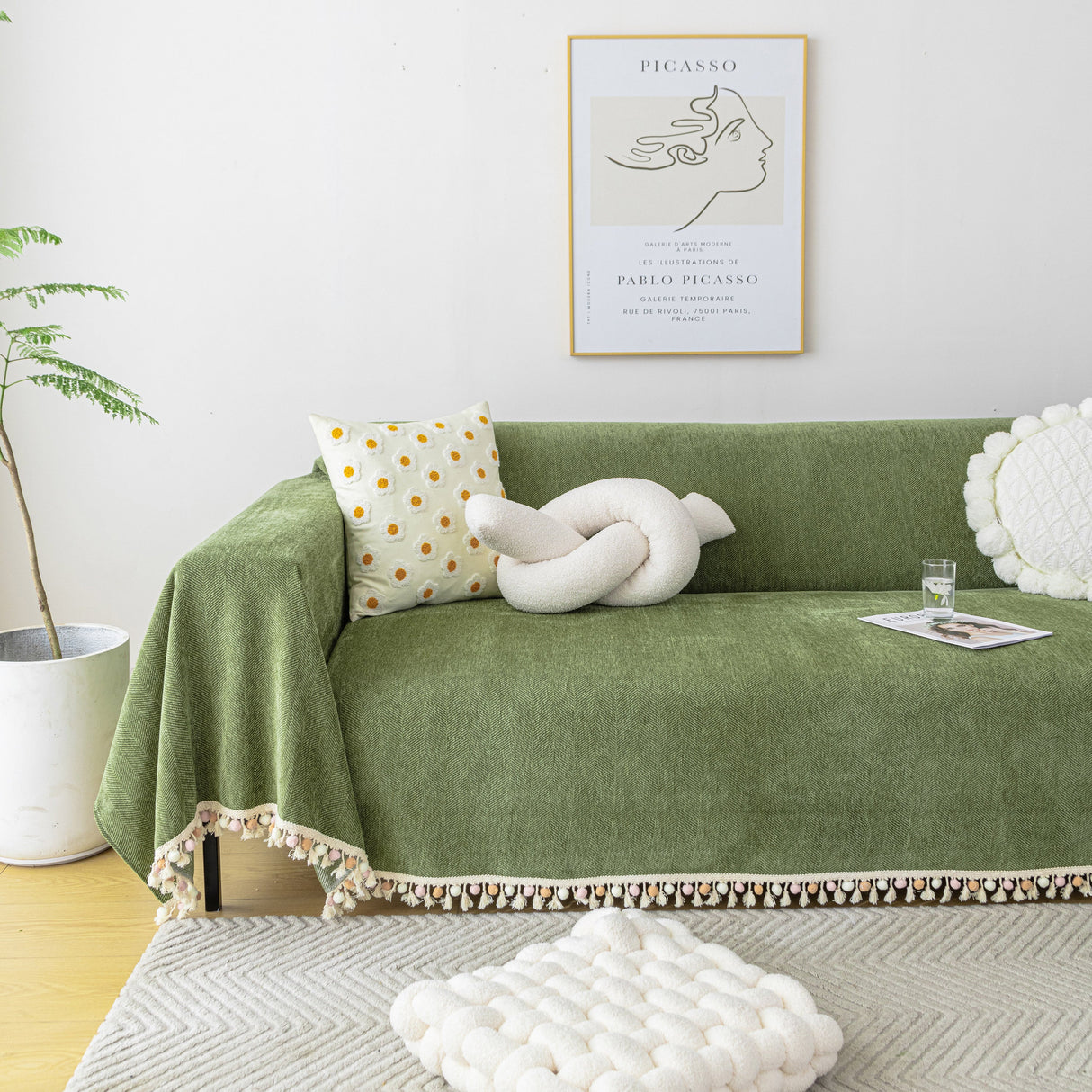 Boho Herringbone Sofa Throw Blanket with Pom Pom Tassels Stylish Furniture Slipcover