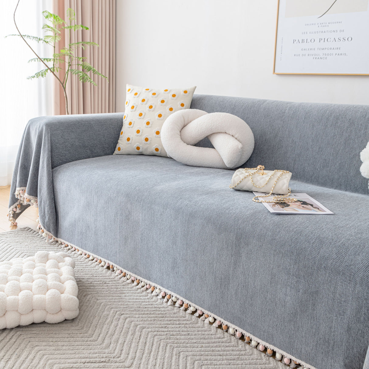 Boho Herringbone Sofa Throw Blanket with Pom Pom Tassels Stylish Furniture Slipcover