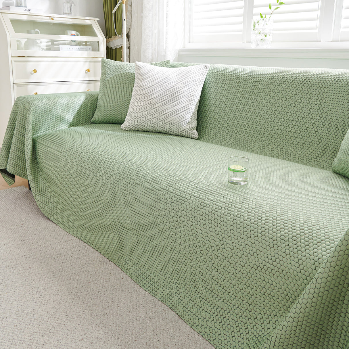 Summer Cool Dotted Cat Scratch Resistant Sofa Cover Blanket, Luxury Large Blanket Covers for Couch