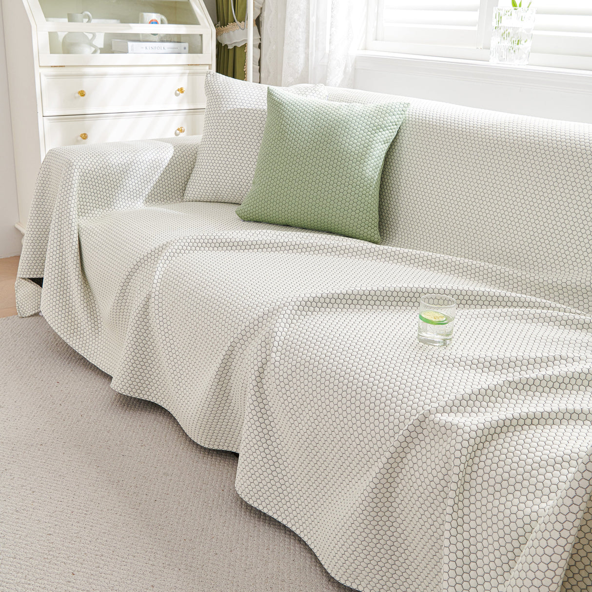 Summer Cool Dotted Cat Scratch Resistant Sofa Cover Blanket, Luxury Large Blanket Covers for Couch