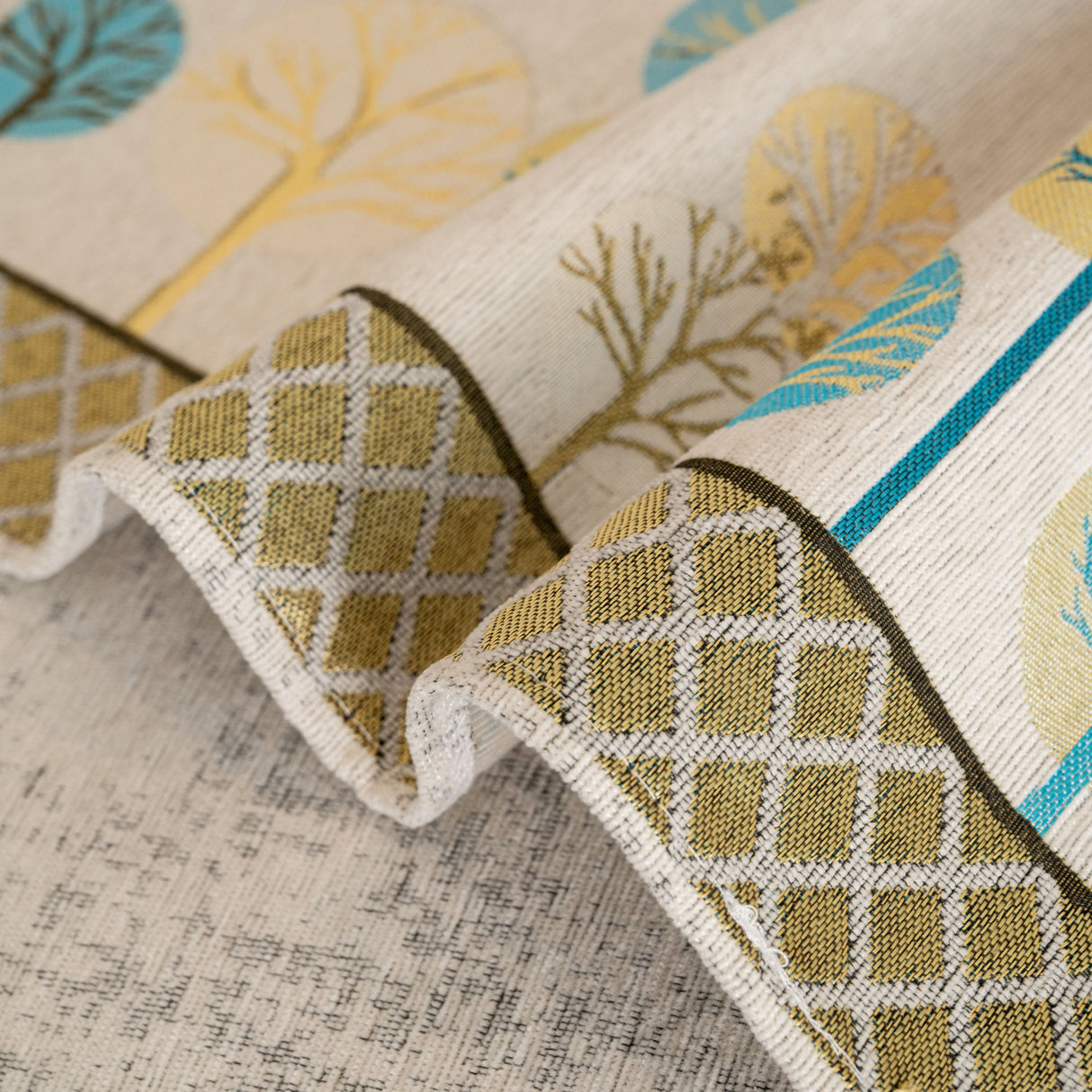 Sofa Cover for Couch, Non-Slip Sectional Couch Cover with Woven Tree Pattern