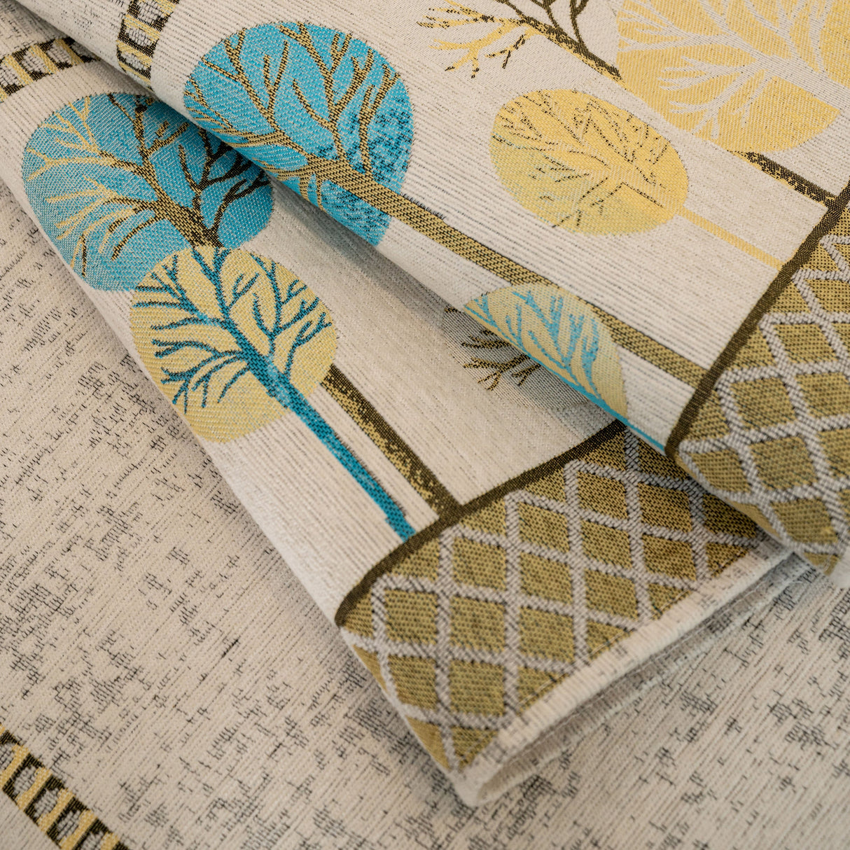 Sofa Cover for Couch, Non-Slip Sectional Couch Cover with Woven Tree Pattern