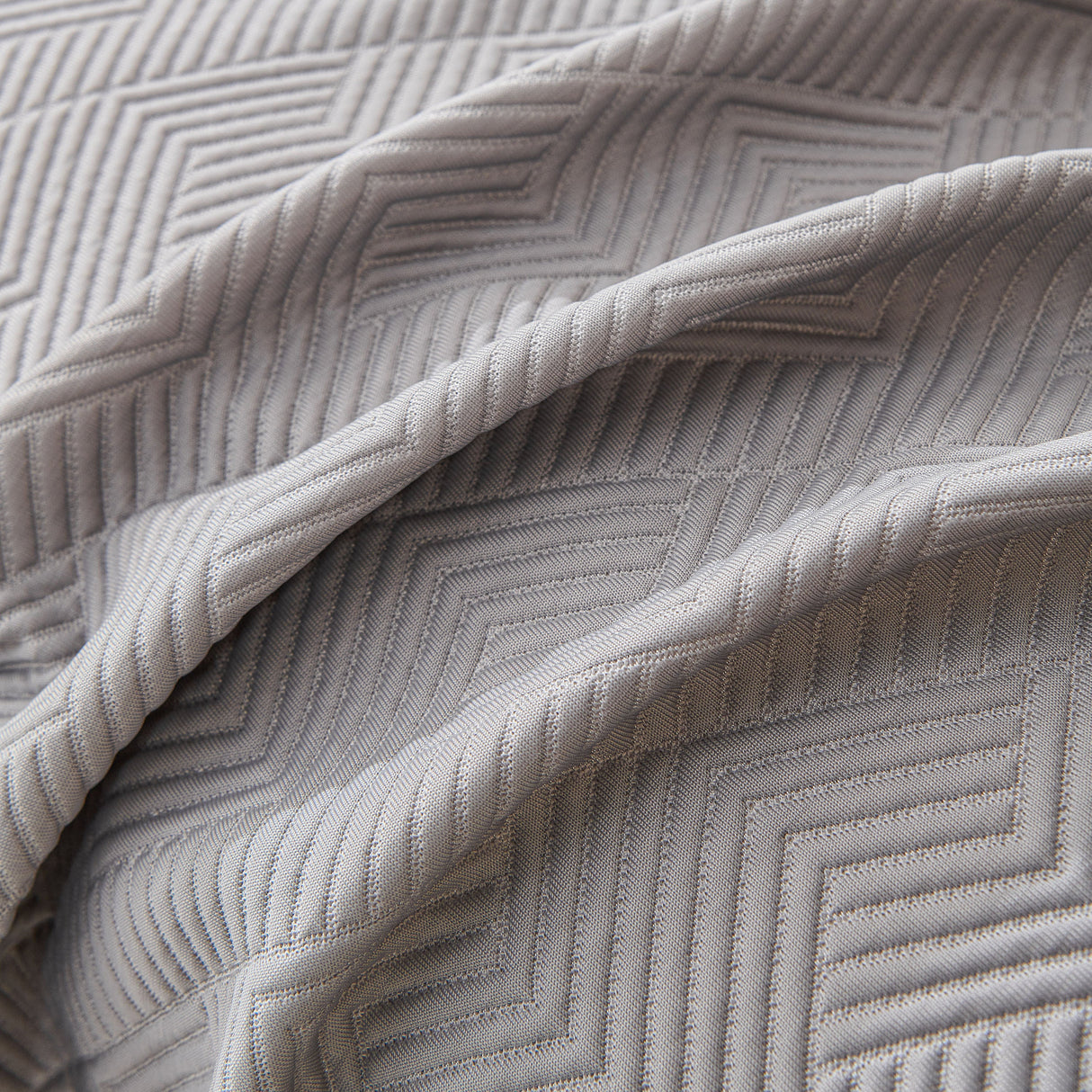 Cooling Scratch Proof Large Sofa Throw Cover, Geometric Texture Couch Protector