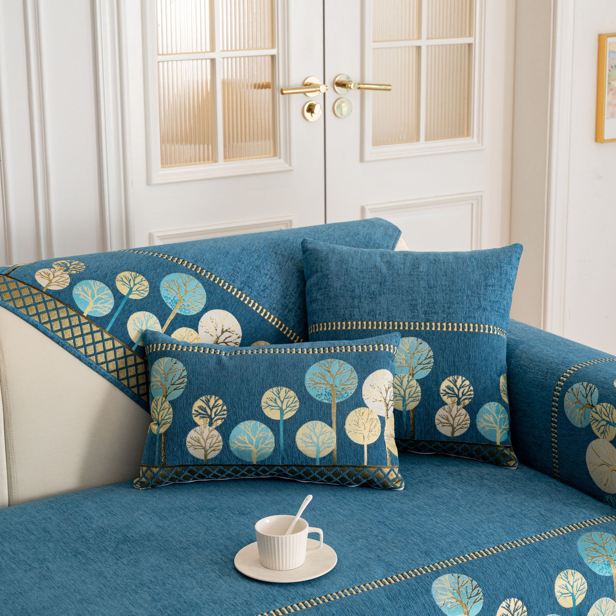 Sofa Cover for Couch, Non-Slip Sectional Couch Cover with Woven Tree Pattern