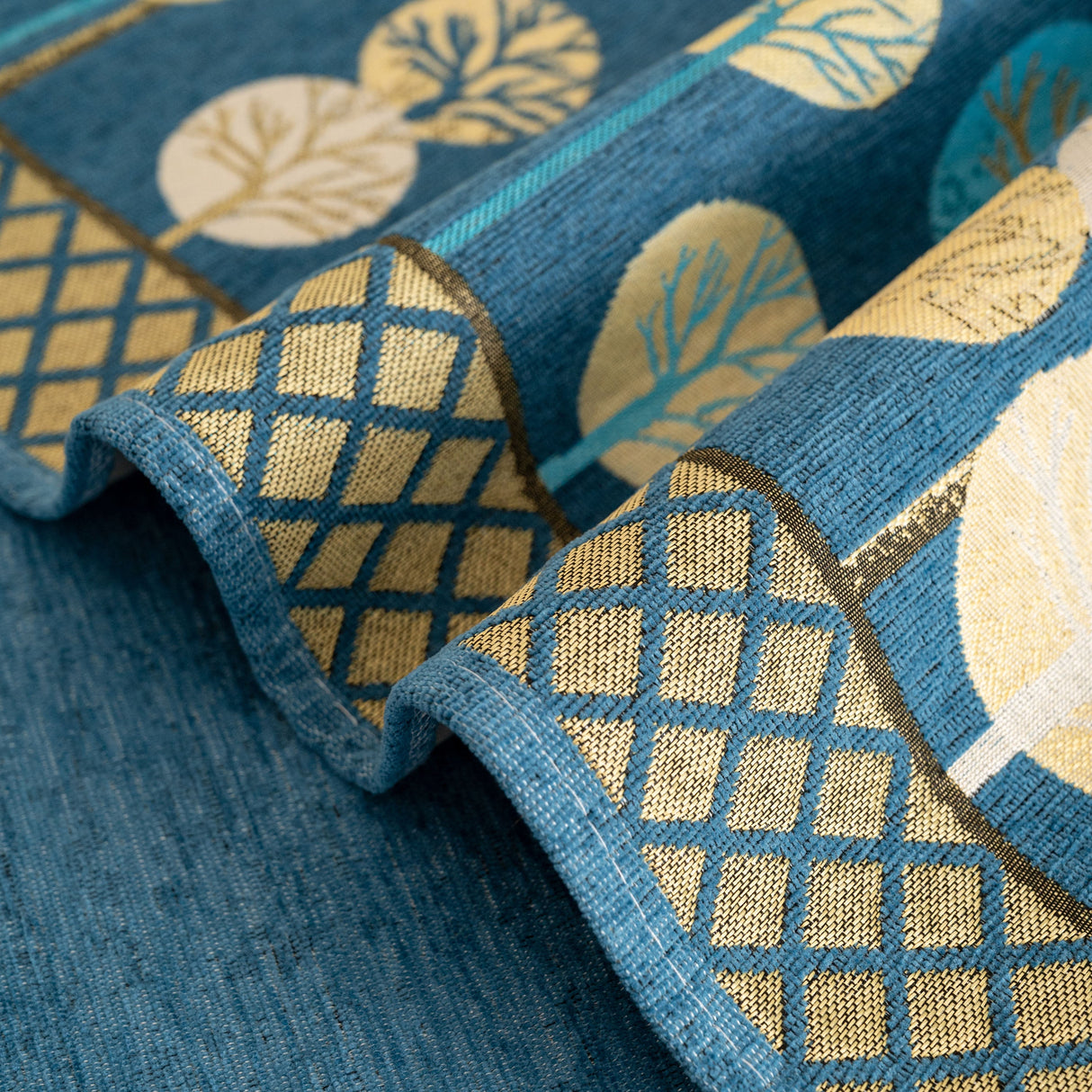 Sofa Cover for Couch, Non-Slip Sectional Couch Cover with Woven Tree Pattern