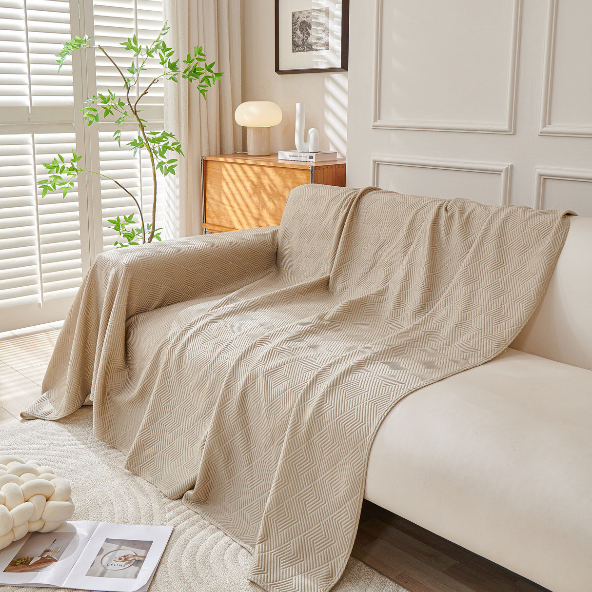 Cooling Scratch Proof Large Sofa Throw Cover, Geometric Texture Couch Protector