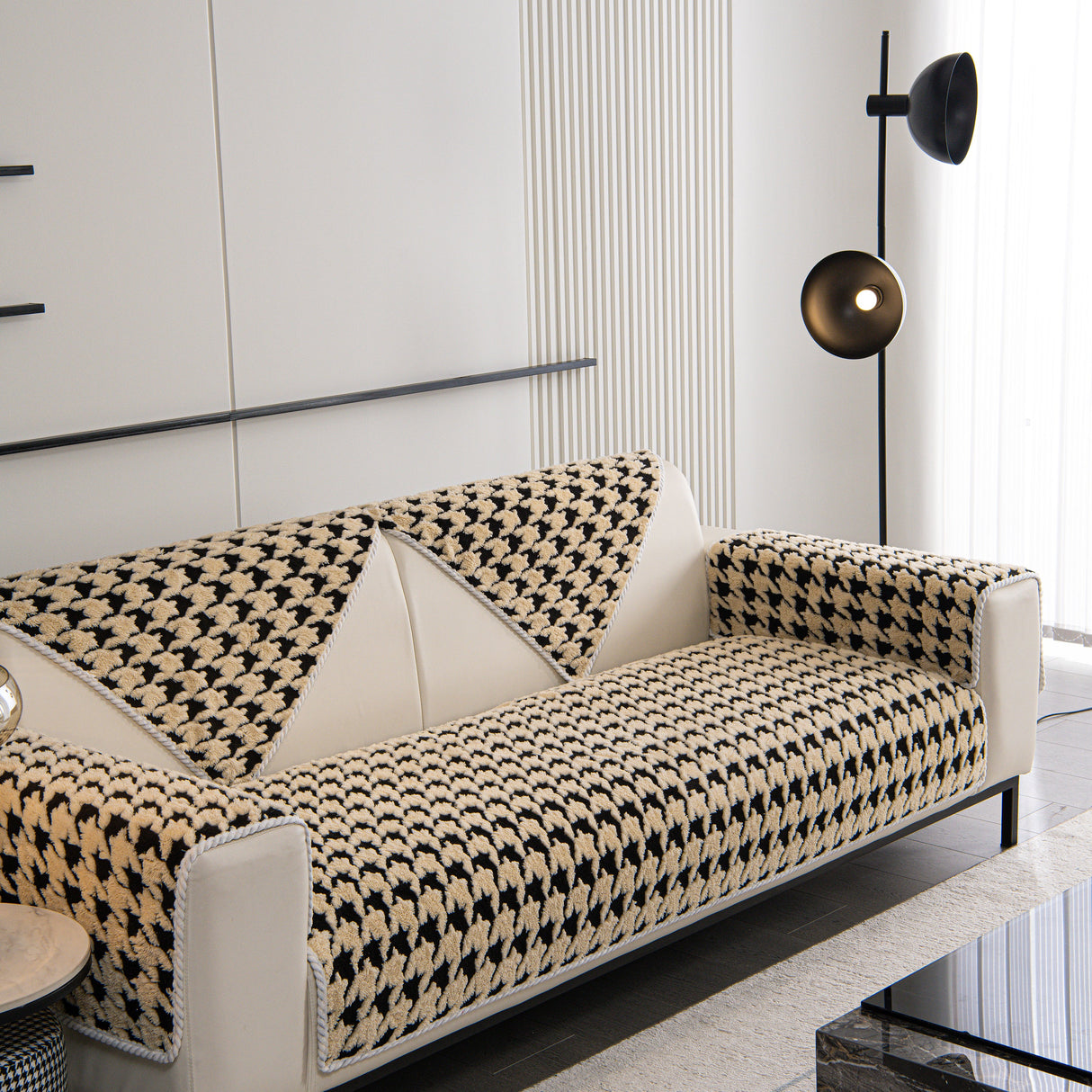 Winter Thickened Sherpa Fleece Houndstooth Sofa Cushion, Non-slip Sofa Cover with Plush