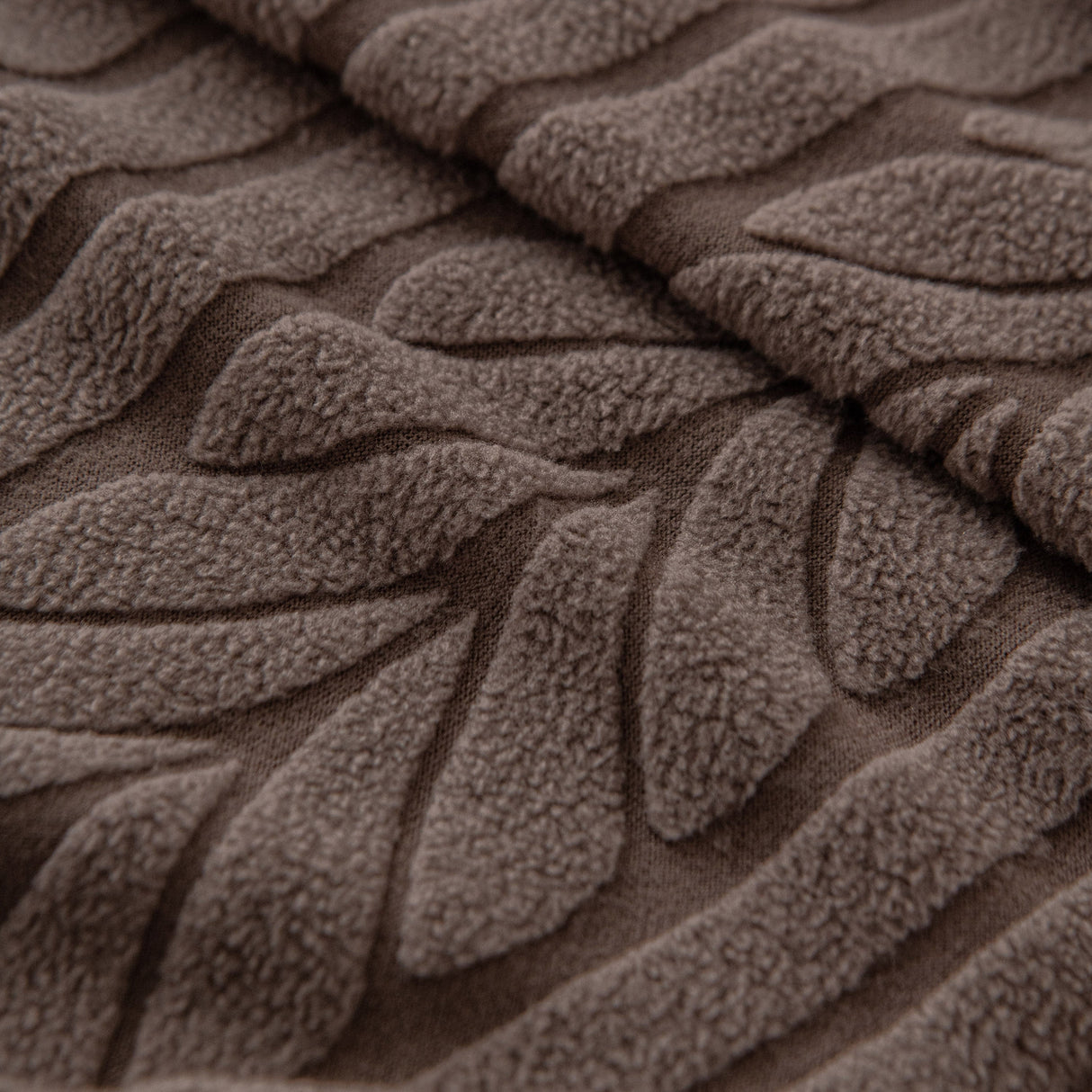 Plush Fleece Sofa Slipcover with 3D Wheat Pattern, Cozy High-Stretch Couch Cover