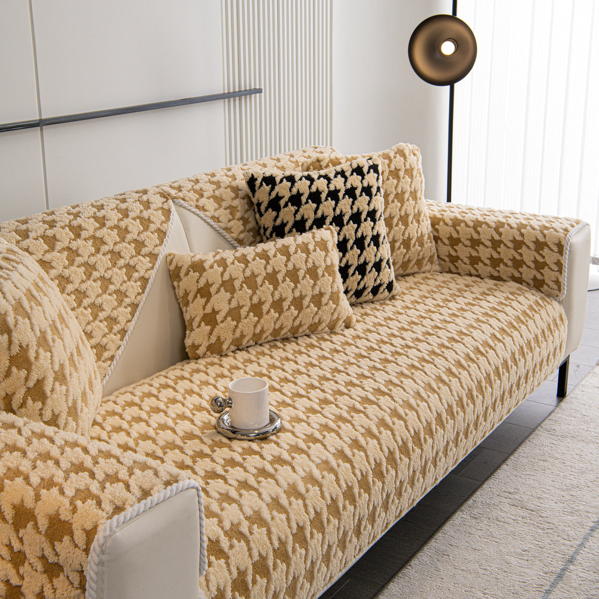 Winter Thickened Sherpa Fleece Houndstooth Sofa Cushion, Non-slip Sofa Cover with Plush