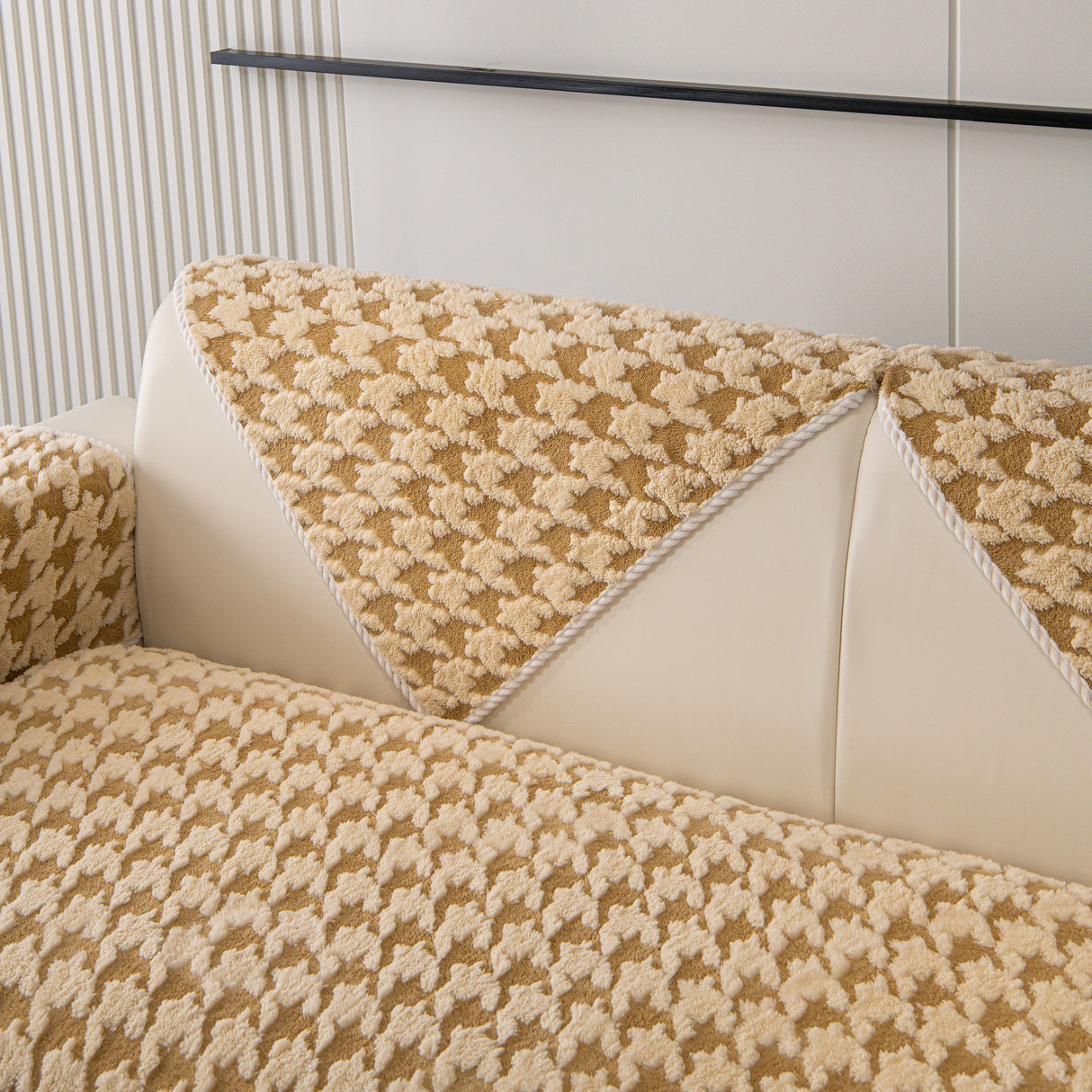 Winter Thickened Sherpa Fleece Houndstooth Sofa Cushion, Non-slip Sofa Cover with Plush