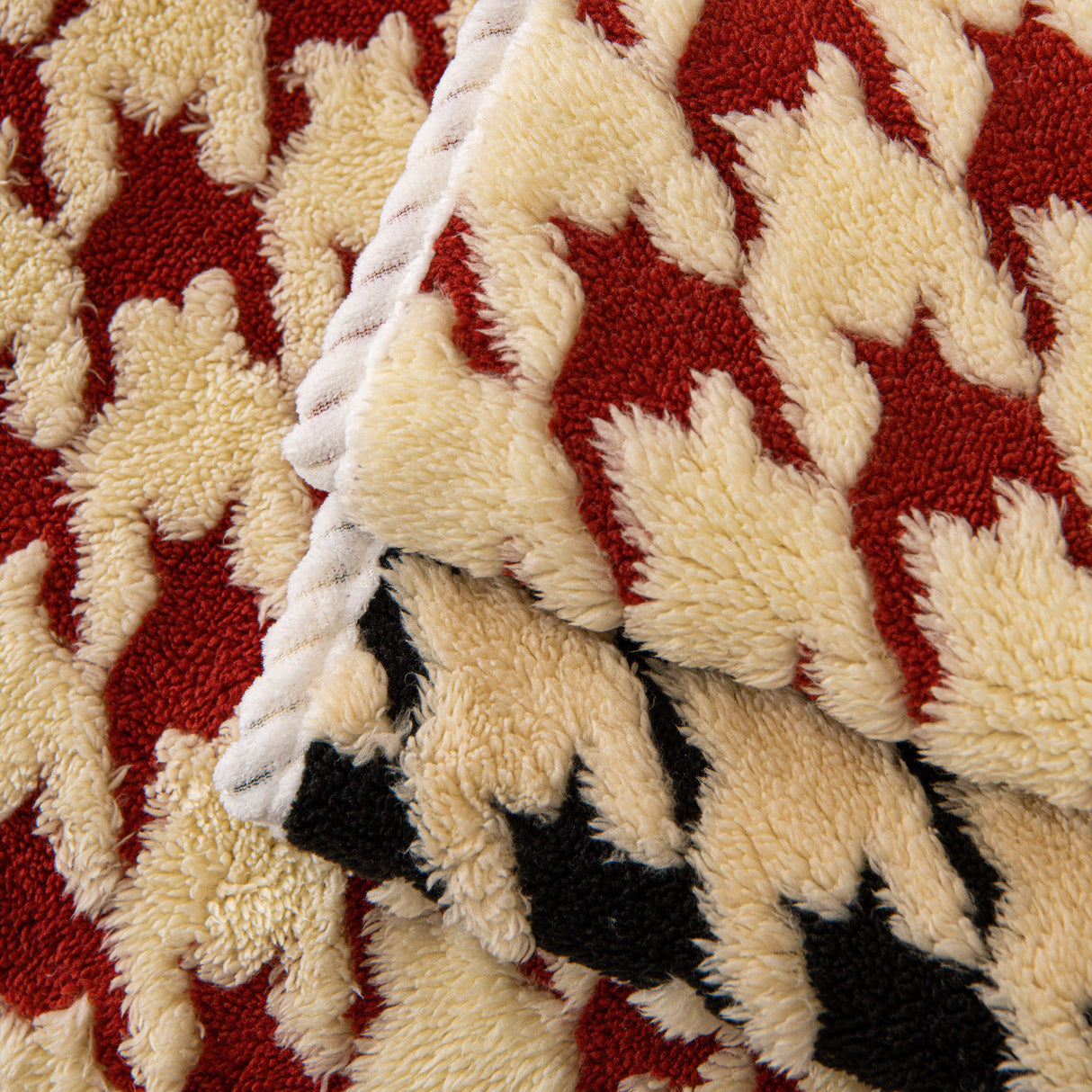 Winter Thickened Sherpa Fleece Houndstooth Sofa Cushion, Non-slip Sofa Cover with Plush