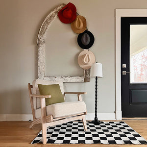 Modern Scalloped Base Floor Lamp