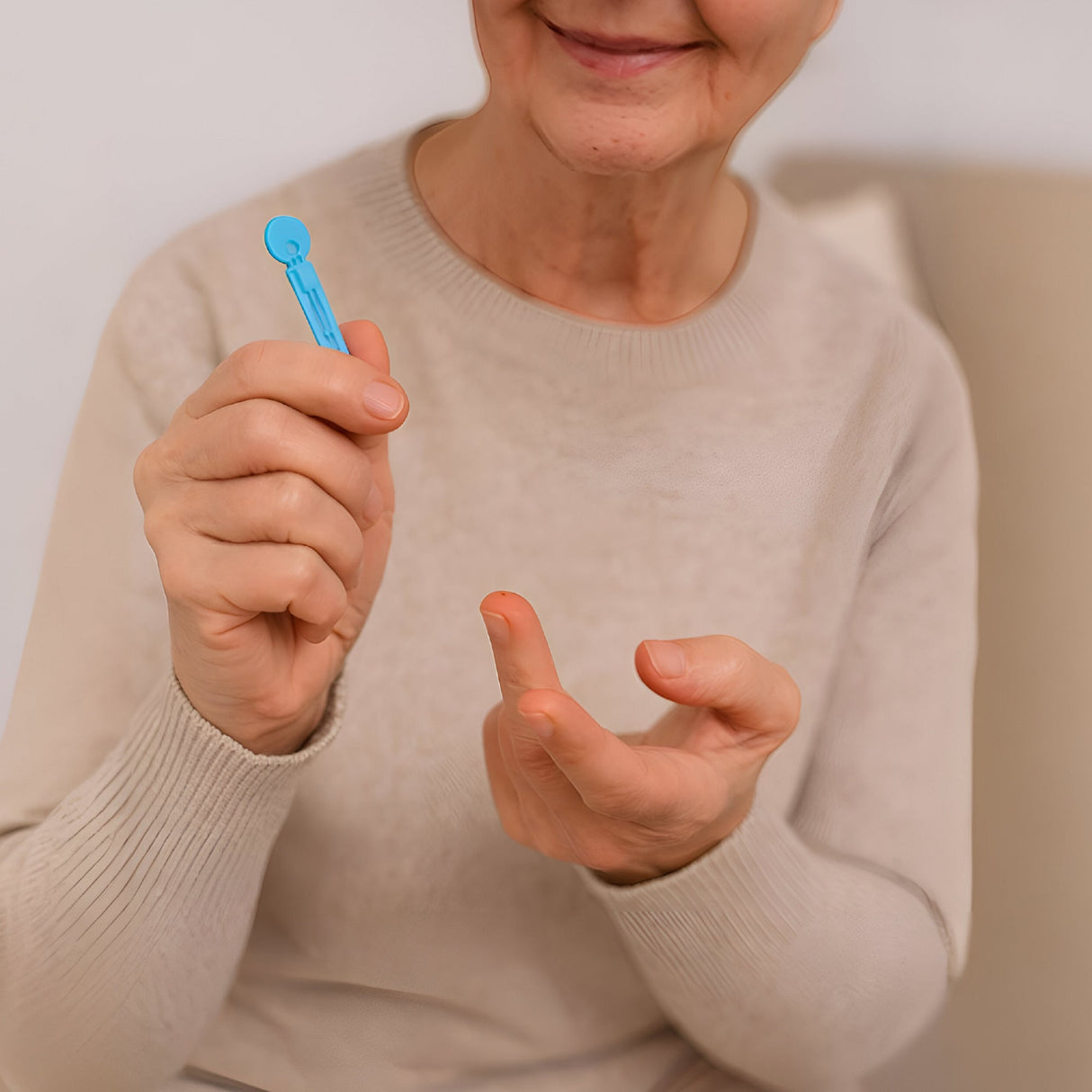 Pursonic Blood Glucose Monitoring Bundle – Glucose Meter with Bluetooth + 50 Test Strips + 50 Sterile Lancets by Pursonic