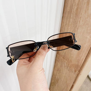 Popular Fashion Small Rectangle Women Luxury Sunglasses Brand Designer Vintage Punk Men Sunglasses Style With Shades UV400 Protection