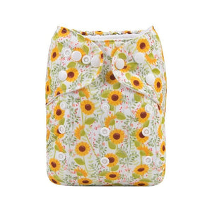 Baby One Size Fits All Reusable Baby Cloth Diaper with  Microfiber Insert Diaper For Baby Boys and Baby Girls In Modern New Printed Design