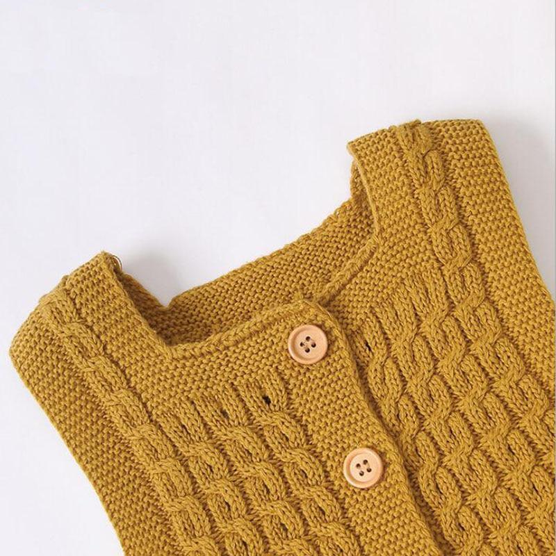 Handmade Baby Knitting Rompers Sleeveless Solid Color Jumpsuit Winter Romper For Girls and Boys In Modern Retro Style