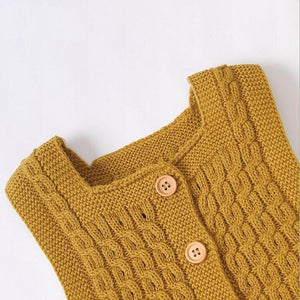 Handmade Baby Knitting Rompers Sleeveless Solid Color Jumpsuit Winter Romper For Girls and Boys In Modern Retro Style