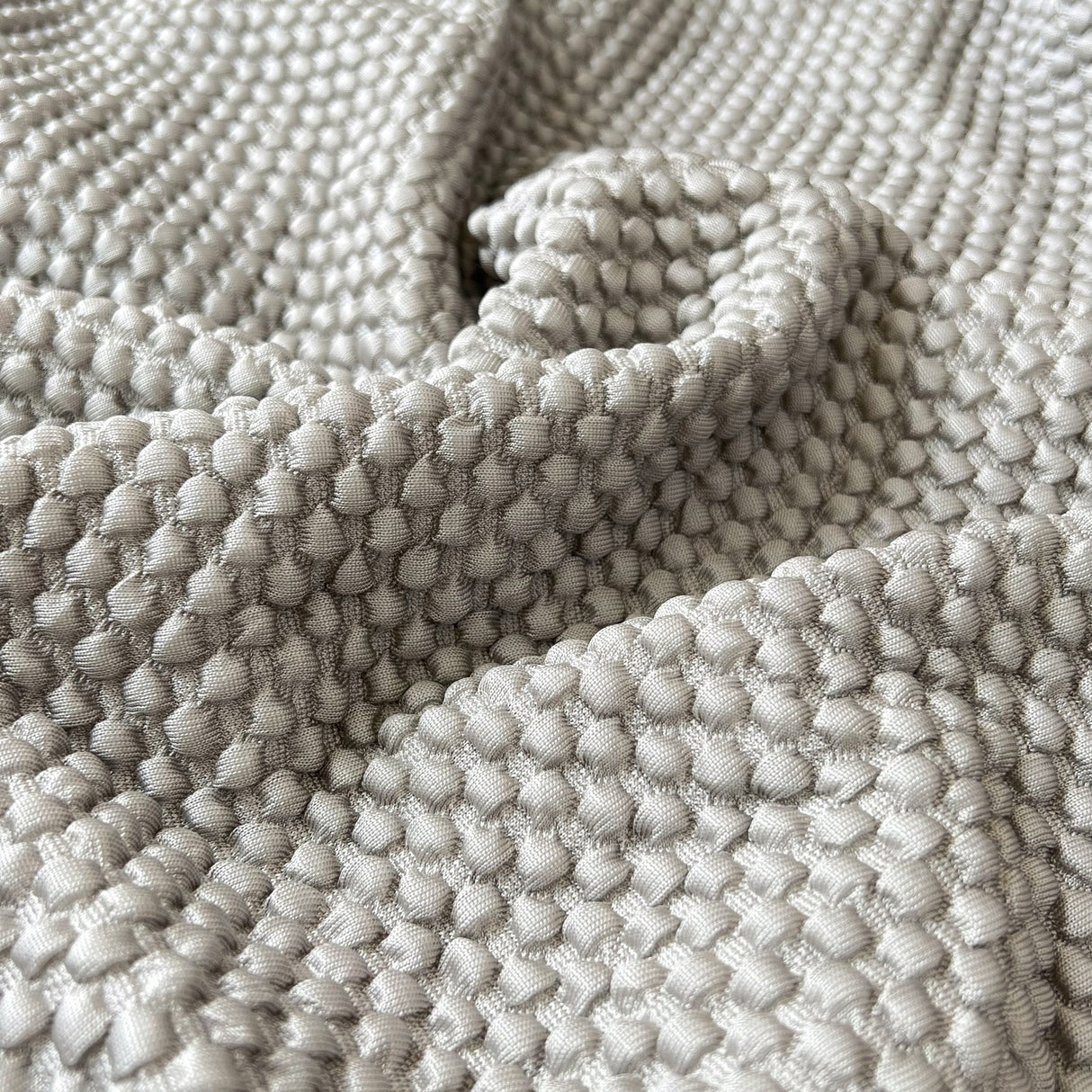 Cooling Stretch Sofa Seat Cushion Covers, Slip Covers for Cushions, Universal Couch Cushion Protector