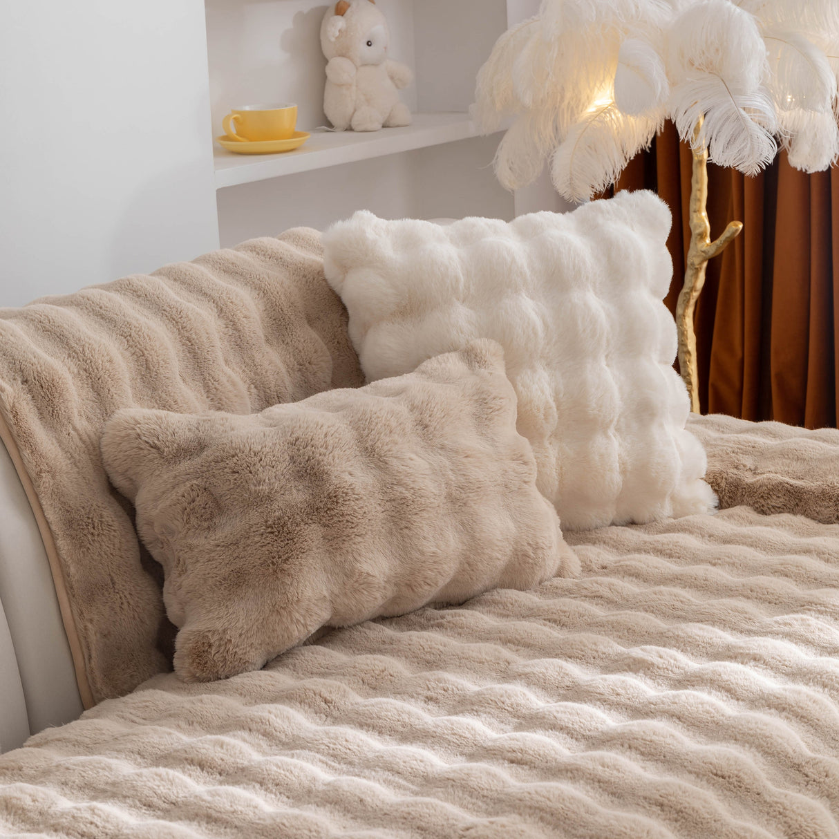 Thick Sofa Cushion Solid Color Faux Fur Fluffy Sofa Cushion Non-Slip Couch Covers