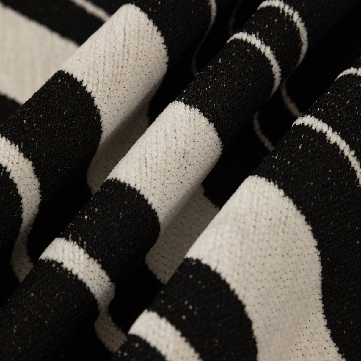 Abstract Art Sofa Cover with Wave Edge, Non Slip Couch Cover for Stylish Homes