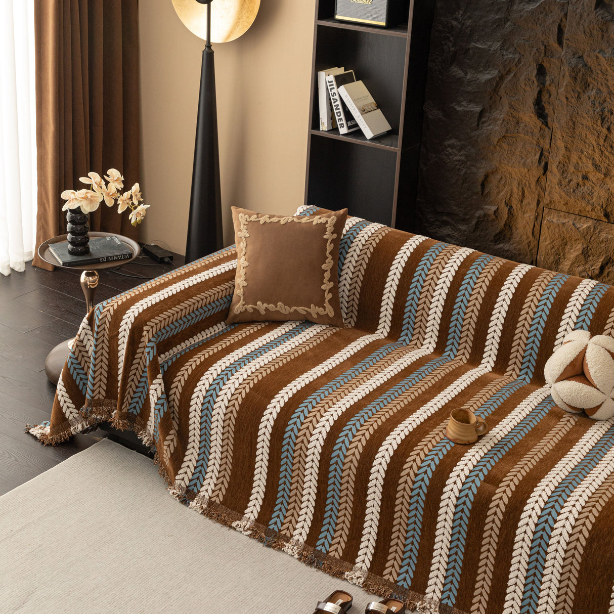 Cozy Decorative Throw Blanket for Couches, Boho Plush Woven Sofa Cover with Stripes