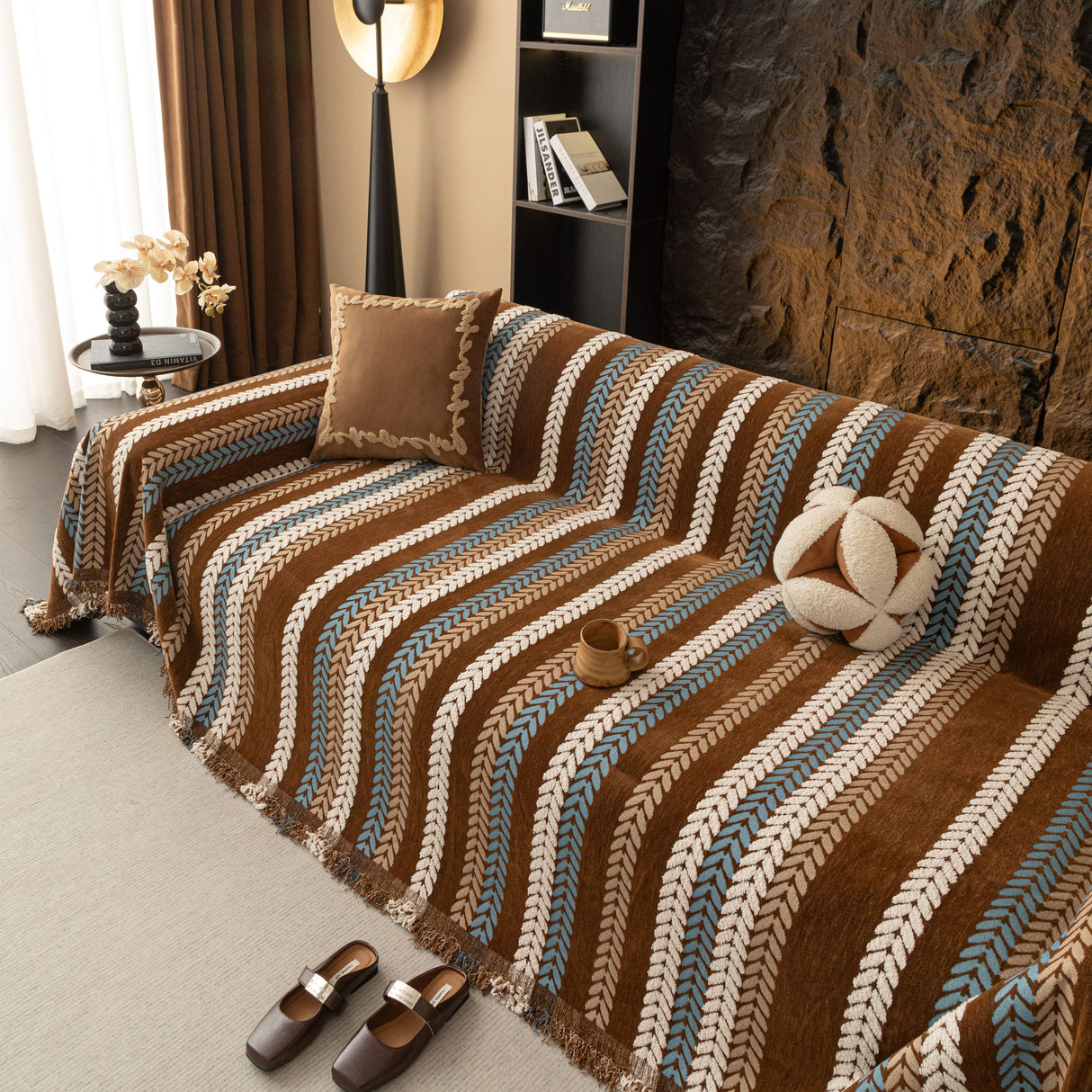 Cozy Decorative Throw Blanket for Couches, Boho Plush Woven Sofa Cover with Stripes