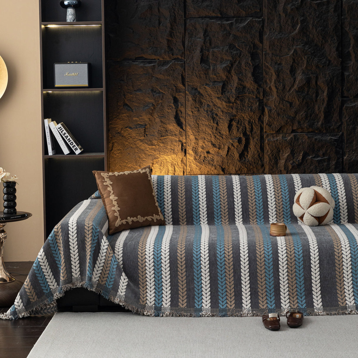 Cozy Decorative Throw Blanket for Couches, Boho Plush Woven Sofa Cover with Stripes