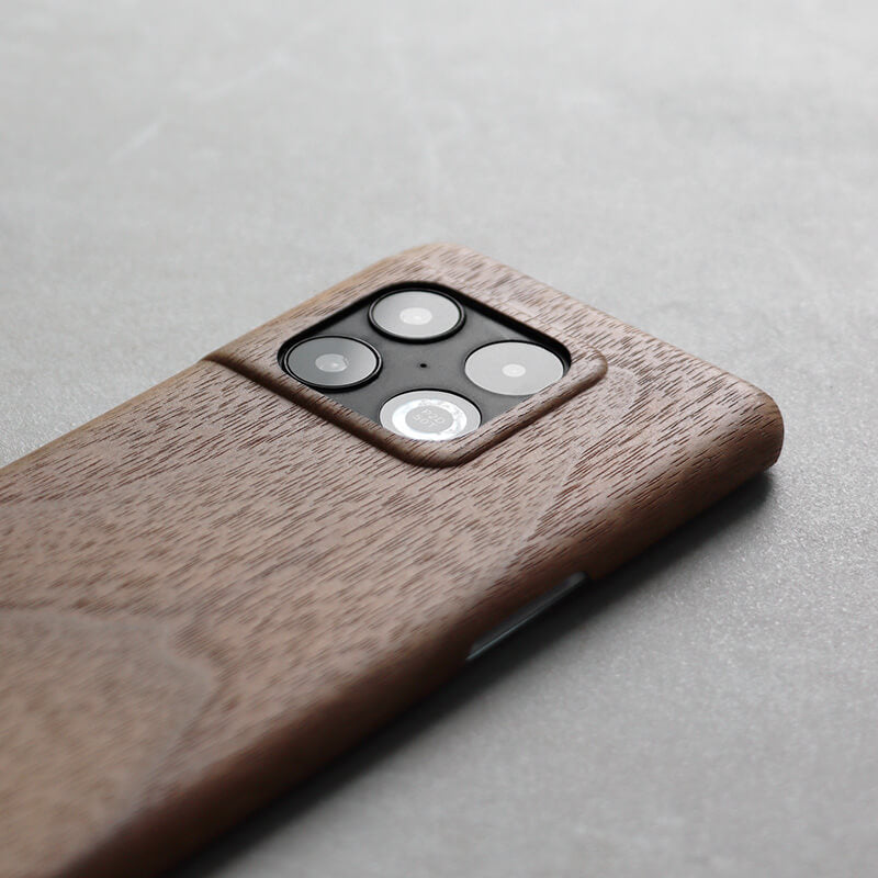 Slim Wood OnePlus Case by Komodoty