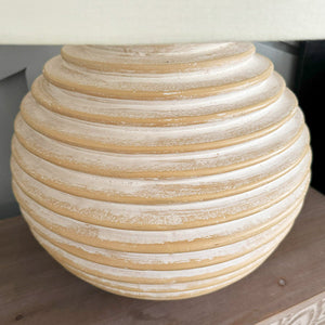 Weathered Cream Round Table Lamp