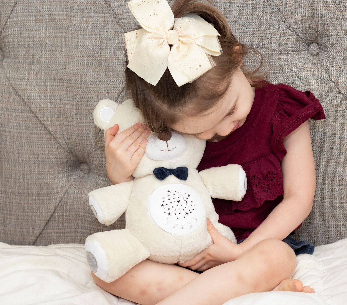 Lumipets Bear with Sound  Nursery Night Light & Sound Soother for Babies