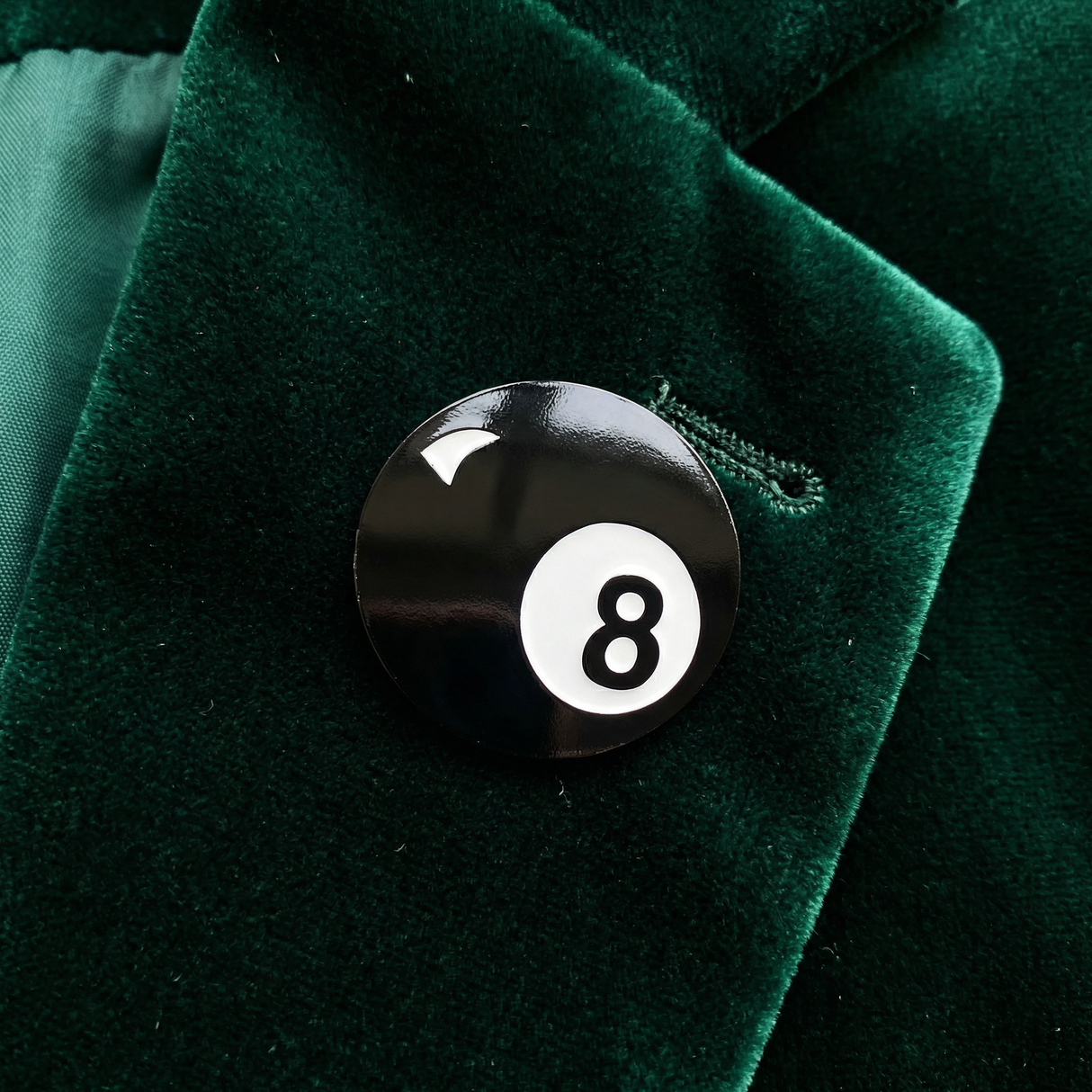 Retro 8 Ball Pin 1.4" Stylish Metal Alloy Brooch | Billiards Ball in Black and White
