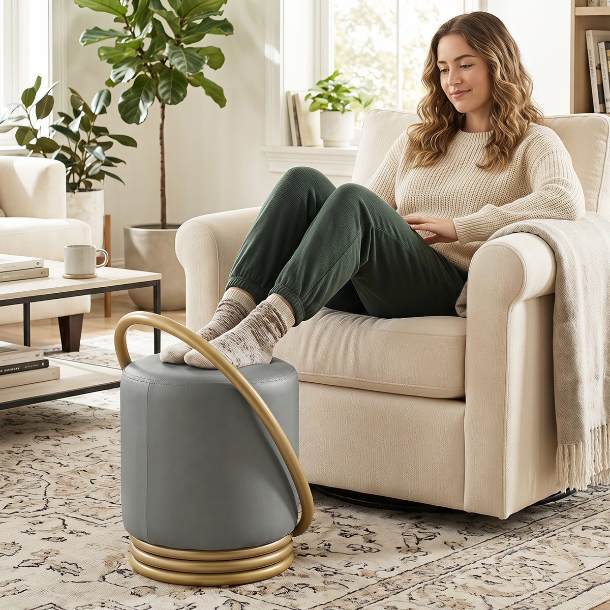 Round Vanity Stool Faux Leather Makeup Chair with Gold Halo Design-Grey