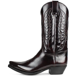 Classic Style, Modern Comfort: Cowboy Boots