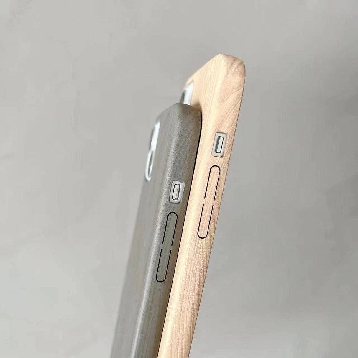 Luxury Wood Phone Case For iPhone 13 12 11 Pro X XS Max XR 8 7 Plus SE Retro Soft Wood Case Slim Hard Cover with Real Wooden Finish Protective Cover