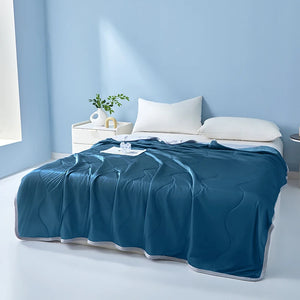 King Size Cooling Comforter - Breathable & Lightweight Ice Silk Cooling Blanket, Thin Quilt for Hot Summer