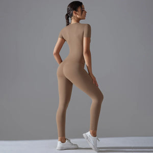 Elevate Your Workout Quick Dry Yoga Set