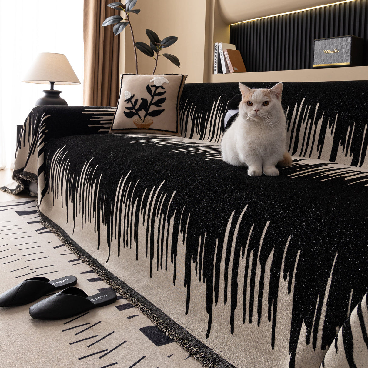 Luxury Throws for Sofas, Versatile Slipcovers & Sofa Covers for Couches and Chairs