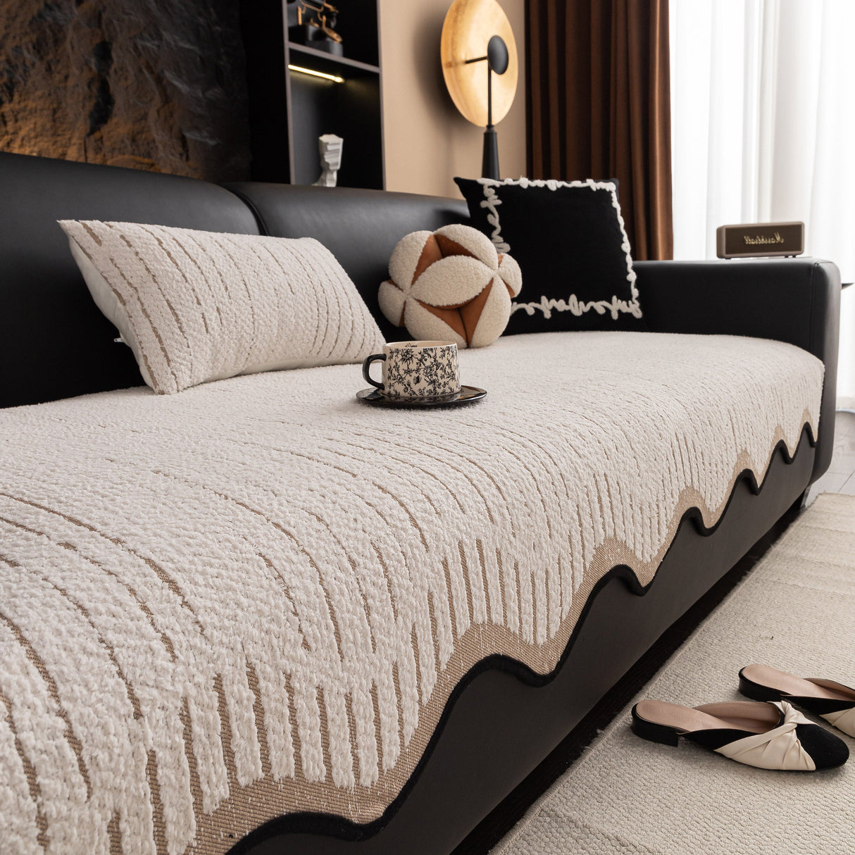 Textured Sofa Seat Cover with Wave Edge – Non-Slip, Washable Couch Throw Protector