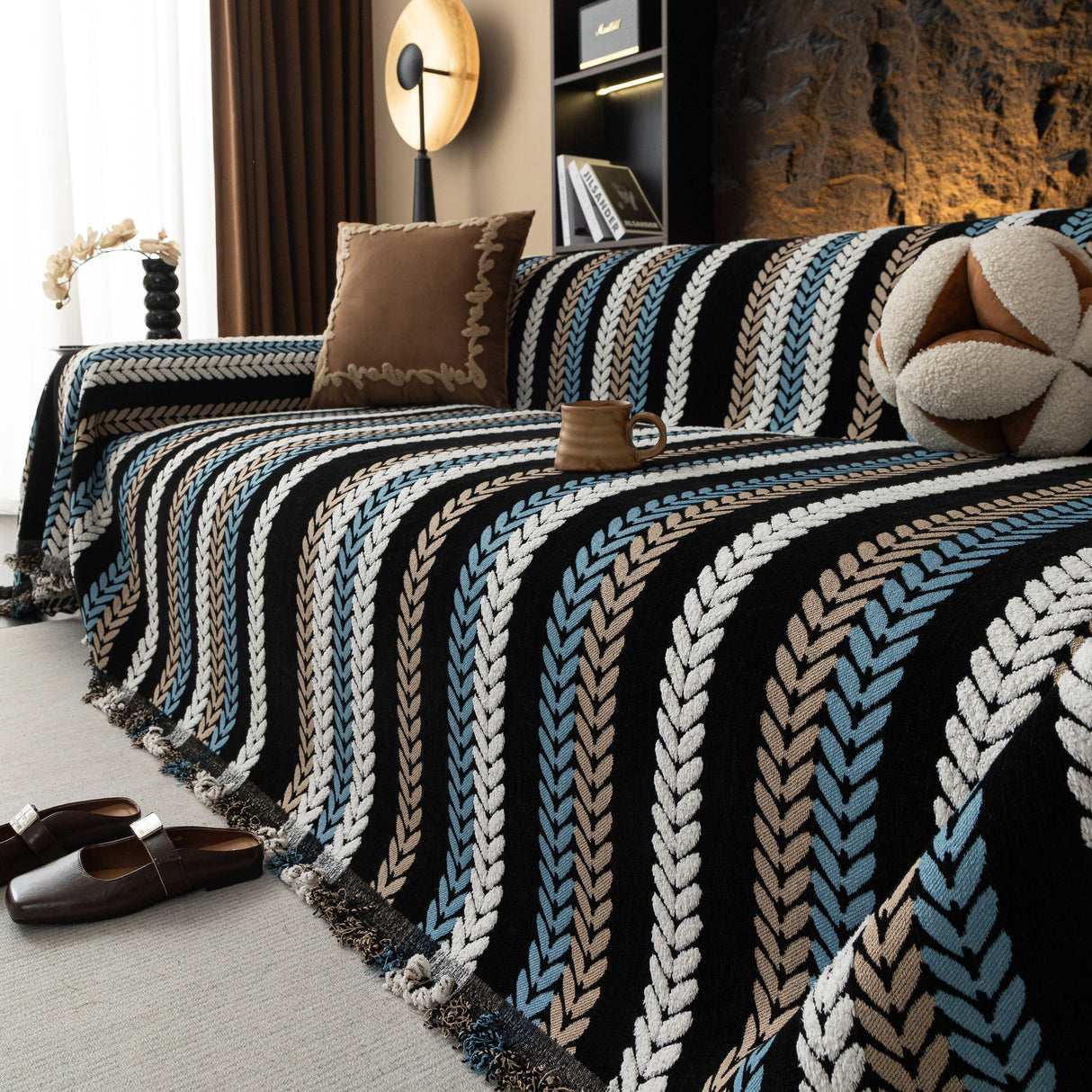 Cozy Decorative Throw Blanket for Couches, Boho Plush Woven Sofa Cover with Stripes