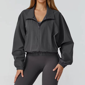 Gym & Fitness Jacket: Long Sleeve Yoga Top with Pockets