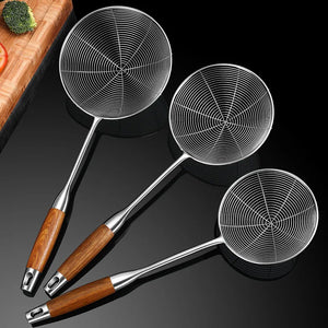 304 Stainless Steel Colander with Wooden Handle Mesh Strainer for Noodles and Fries