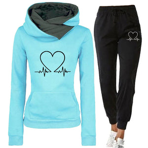 Stay Cozy & Active Women's Winter Tracksuit