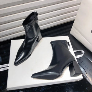 Stylish and Comfortable: Pointed Toe Ankle Boots